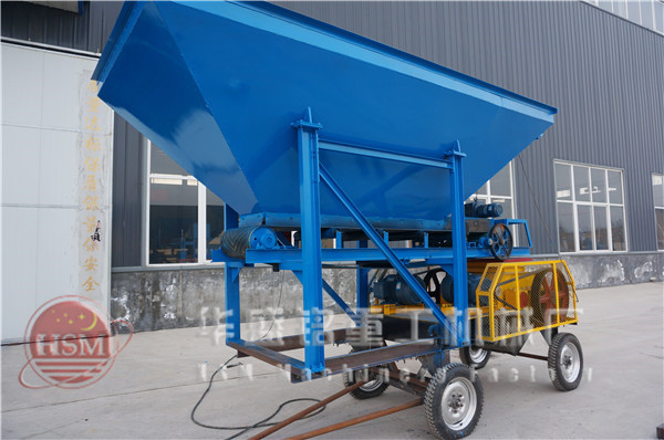 移動(dòng)對輥制砂機(jī)