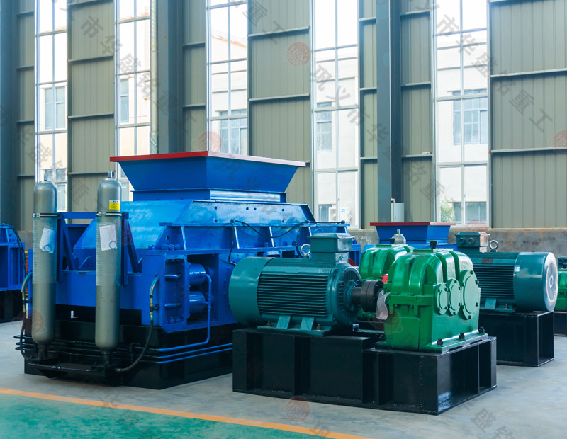 時產(chǎn)50噸河卵石對輥破碎機(jī)價格是多少？廠家如何選擇？